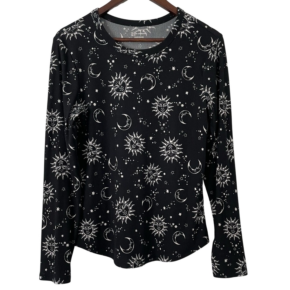 No Boundaries Juniors XL Celestial Sun Moon Stars Top Whimsigoth Witchy Gothic